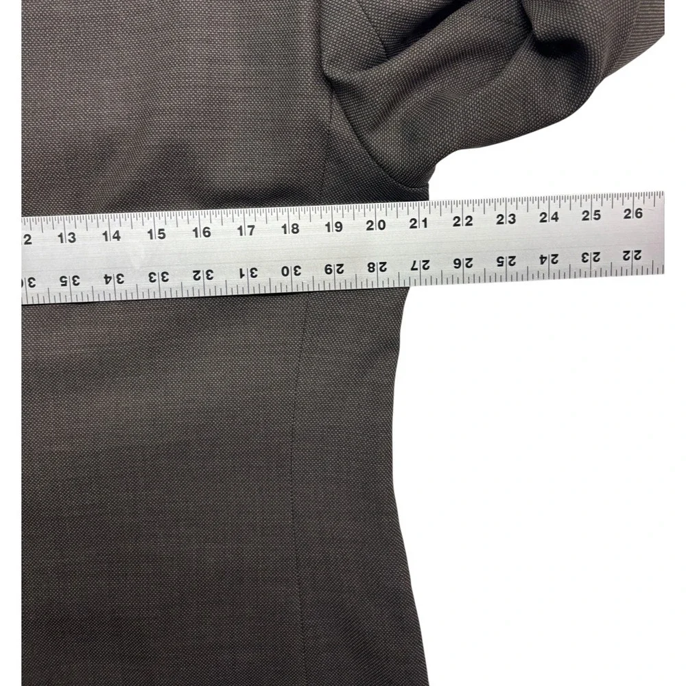 Nautica suit has